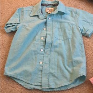 Short sleeved boys button down